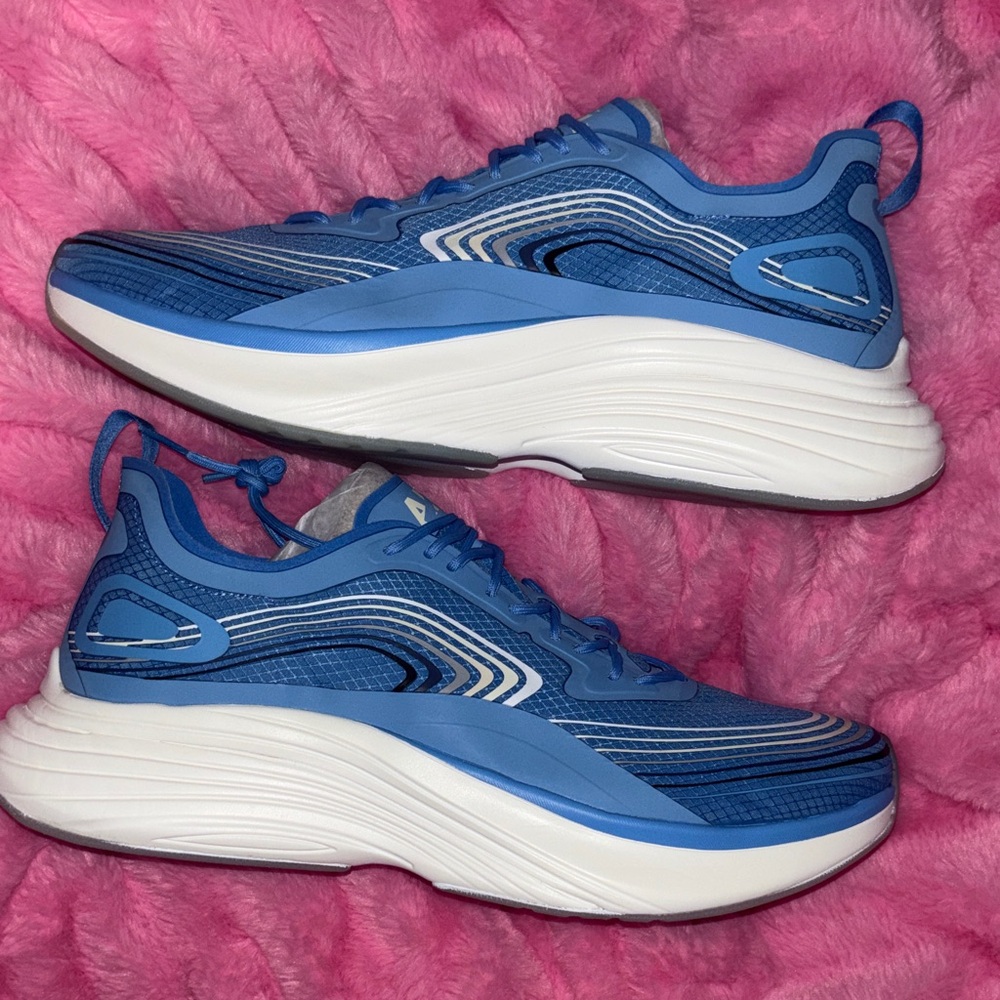 APL Men's Streamline Coastal Blue / Pristine Multi Sneakers